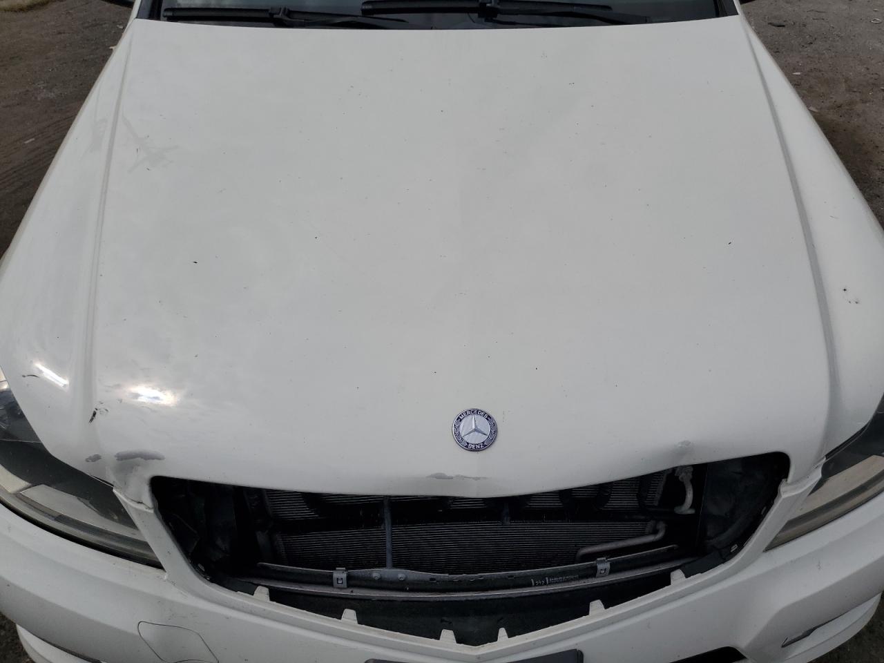 2012 Mercedes-Benz C 300 4Matic VIN: WDDGF8BB5CR224316 Lot: 68838094