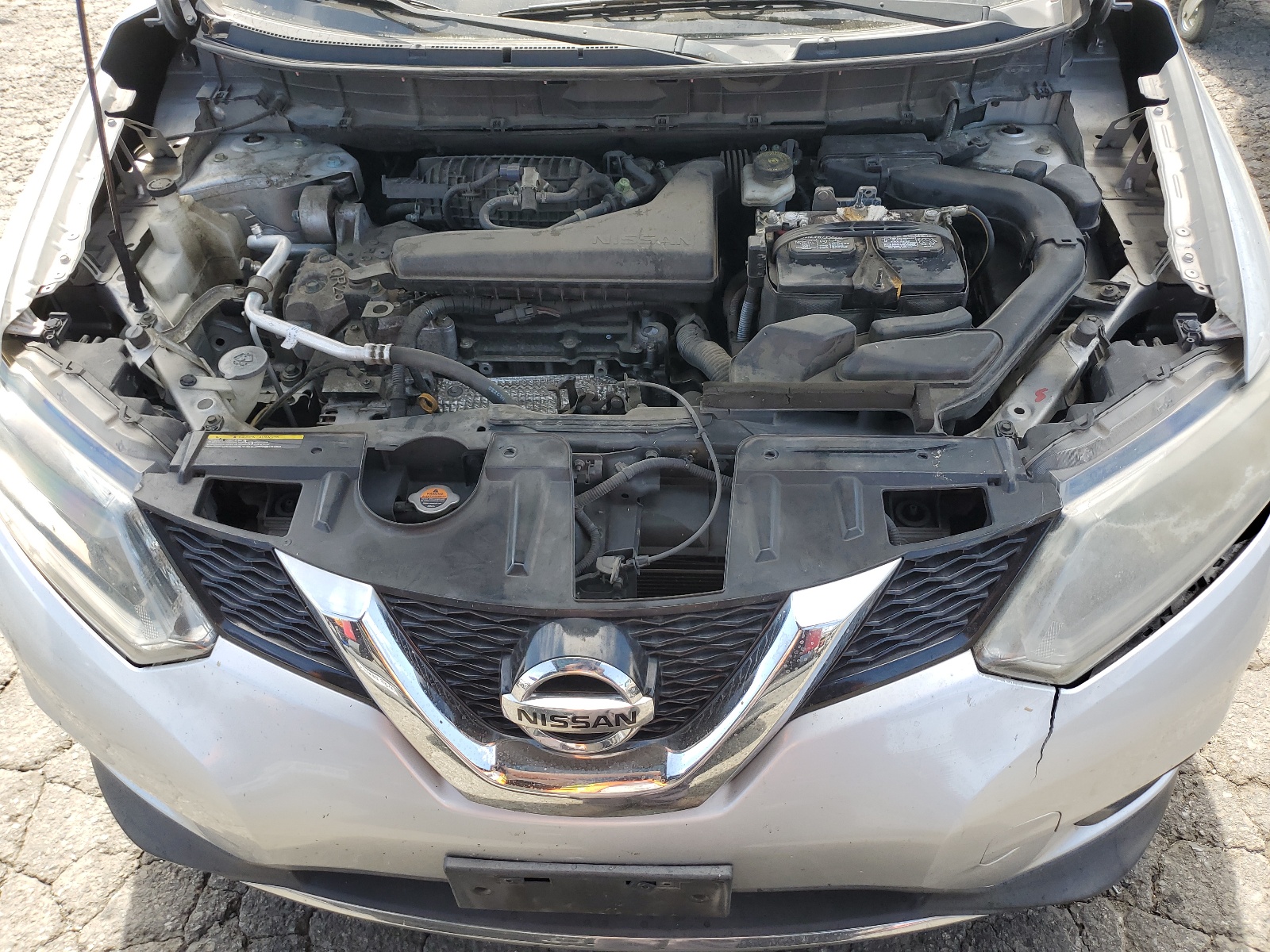 2015 Nissan Rogue S vin: KNMAT2MT0FP587960