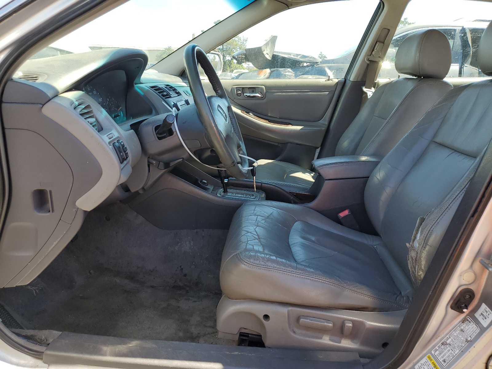 1HGCG56641A047854 2001 Honda Accord Ex