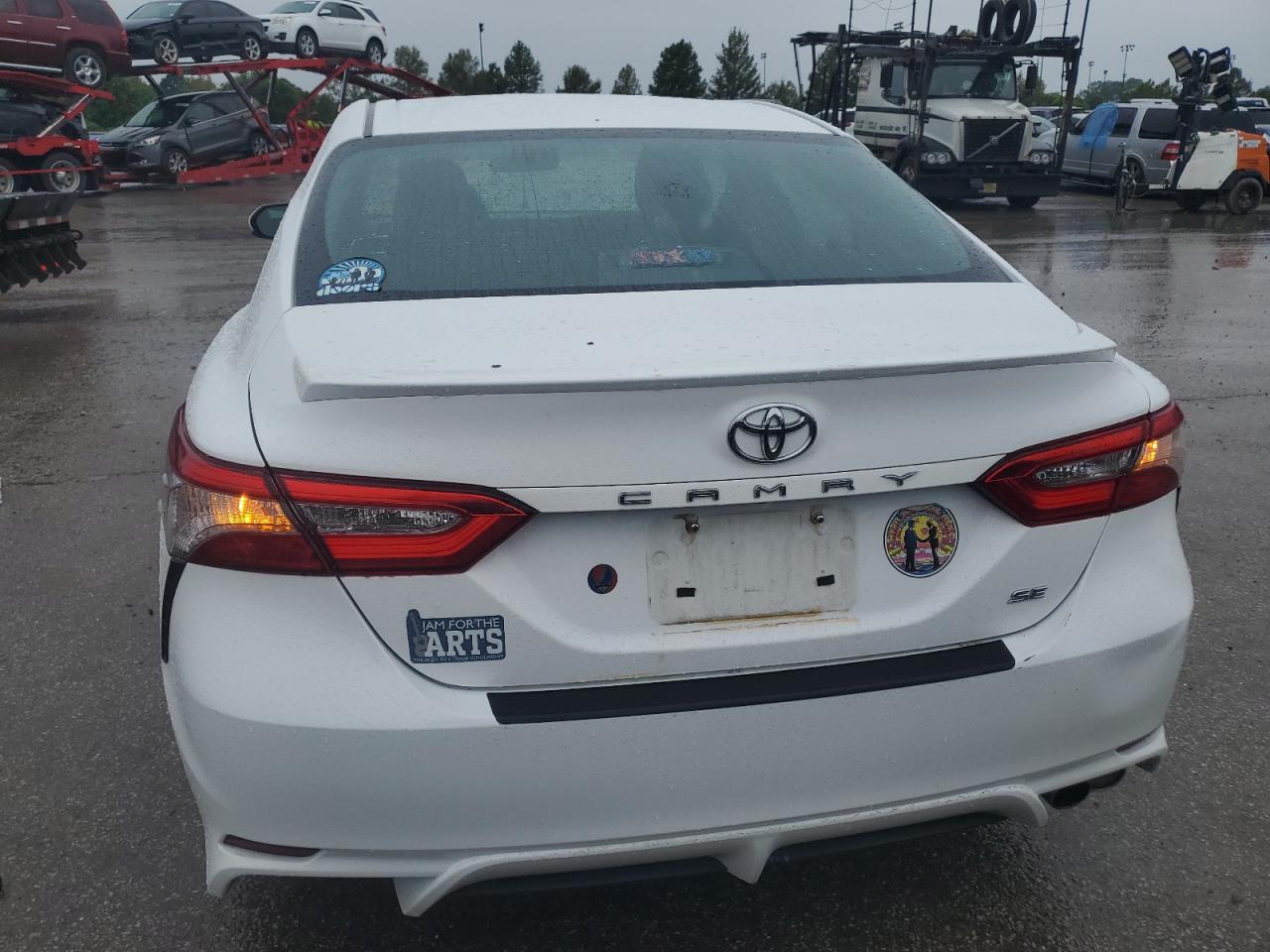 2018 Toyota Camry L VIN: 4T1B11HK5JU625436 Lot: 66953234