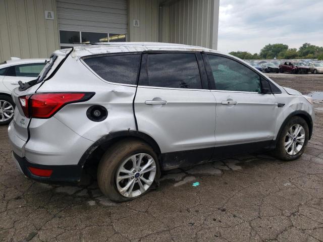  FORD ESCAPE 2019 Серебристый