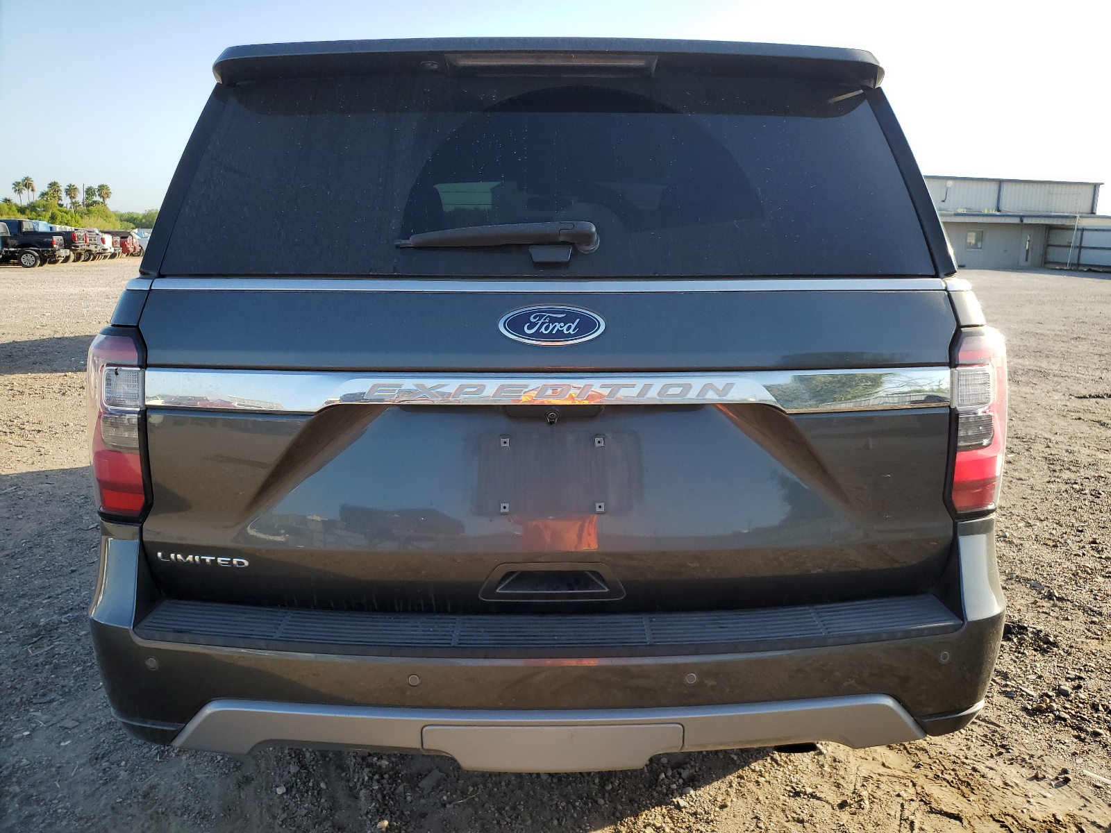 1FMJU1KT0KEA89365 2019 Ford Expedition Limited