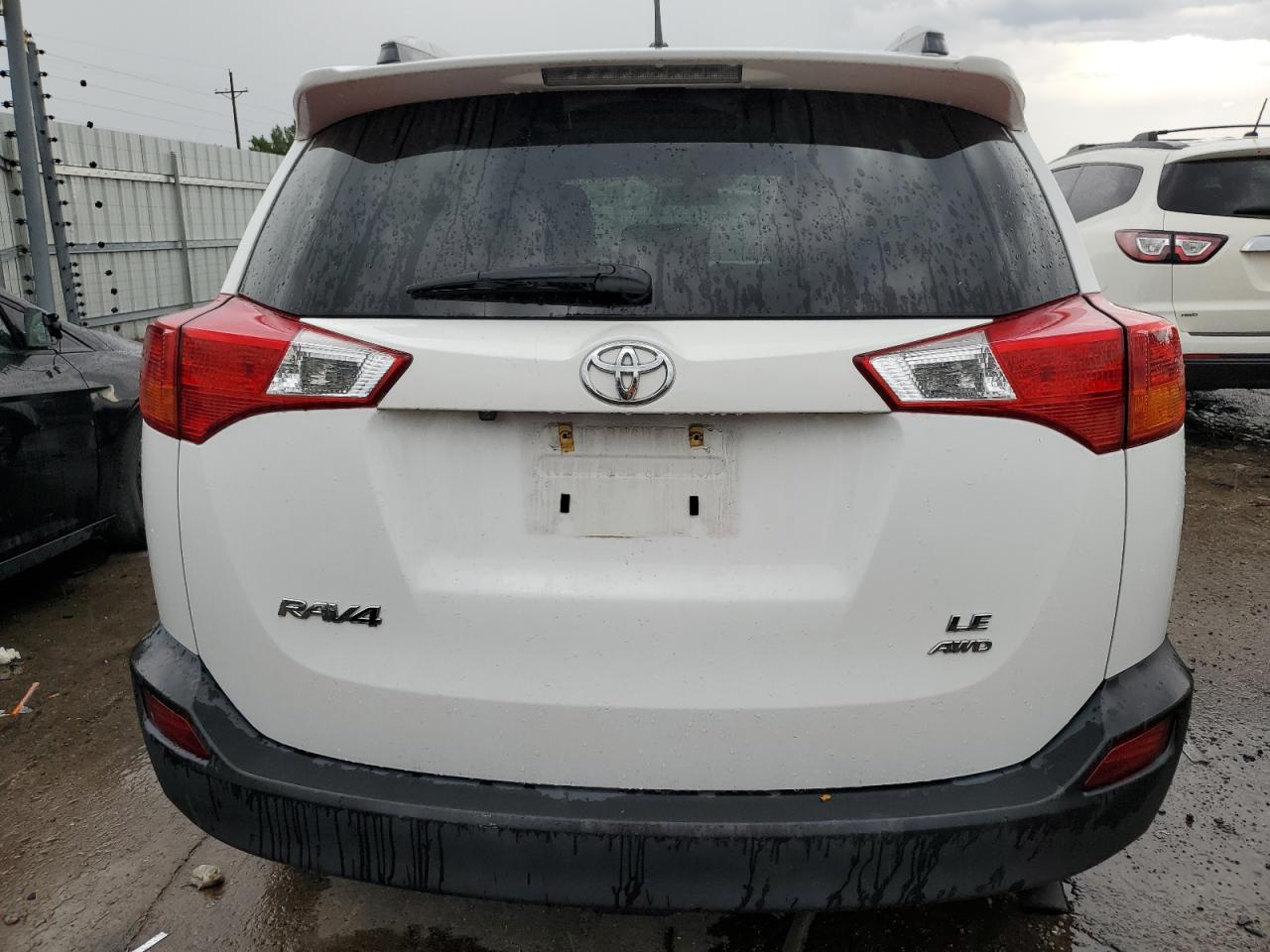 2015 Toyota Rav4 Le VIN: 2T3BFREV2FW231924 Lot: 68074974