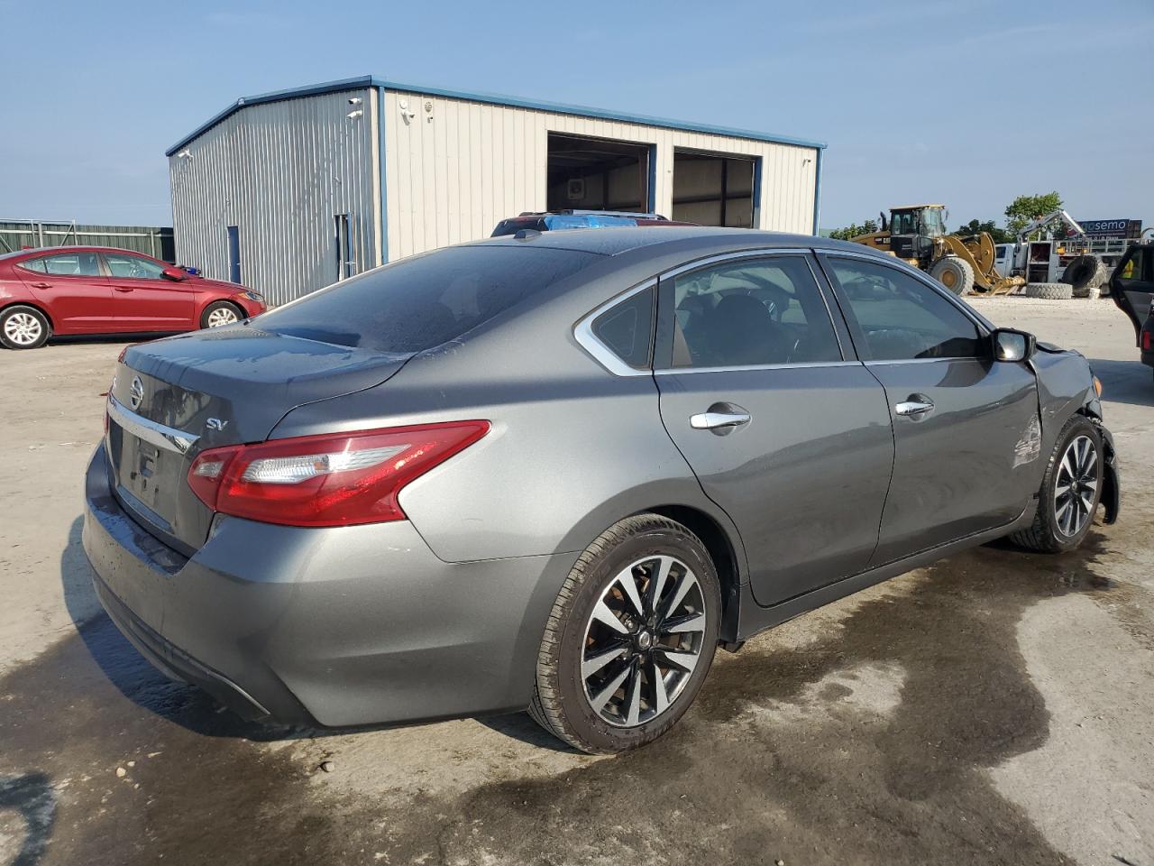 2018 Nissan Altima - Image 3