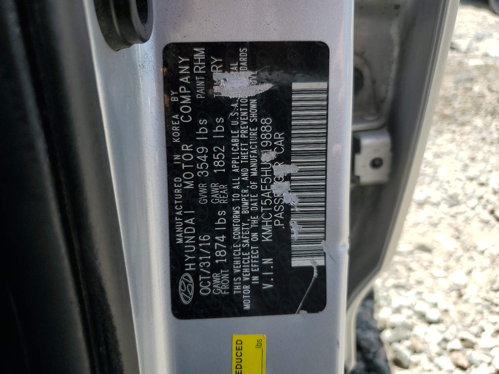 KMHCT5AE5HU319888 2017 Hyundai Accent Se