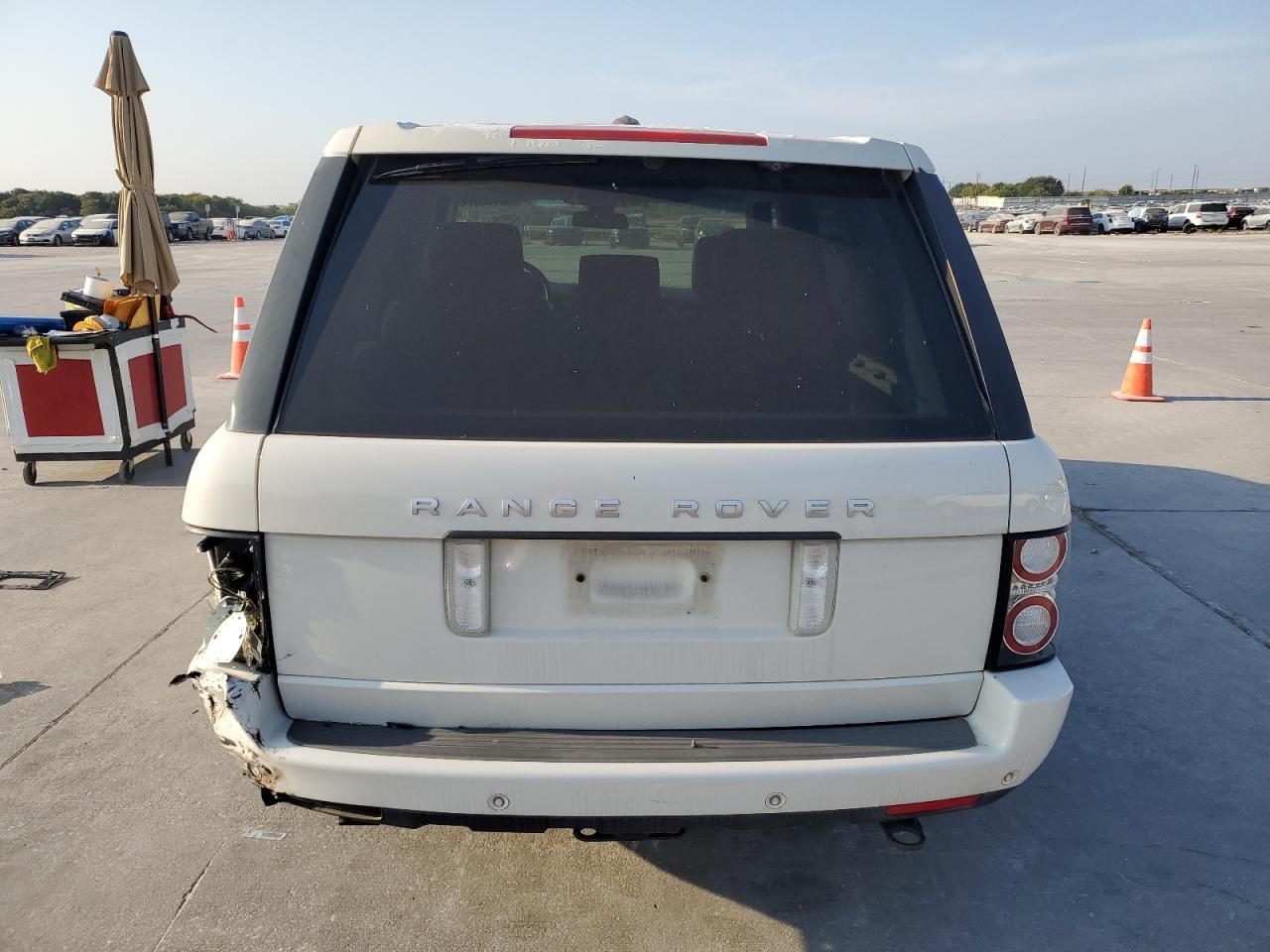 2010 Land Rover Range Rover Hse VIN: SALME1D43AA309830 Lot: 68865574