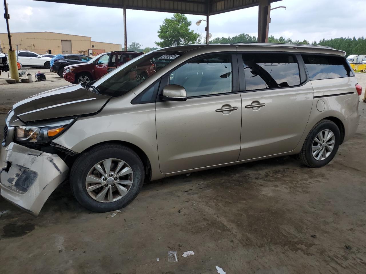 KNDMB5C12H6284754 2017 KIA SEDONA - Image 1