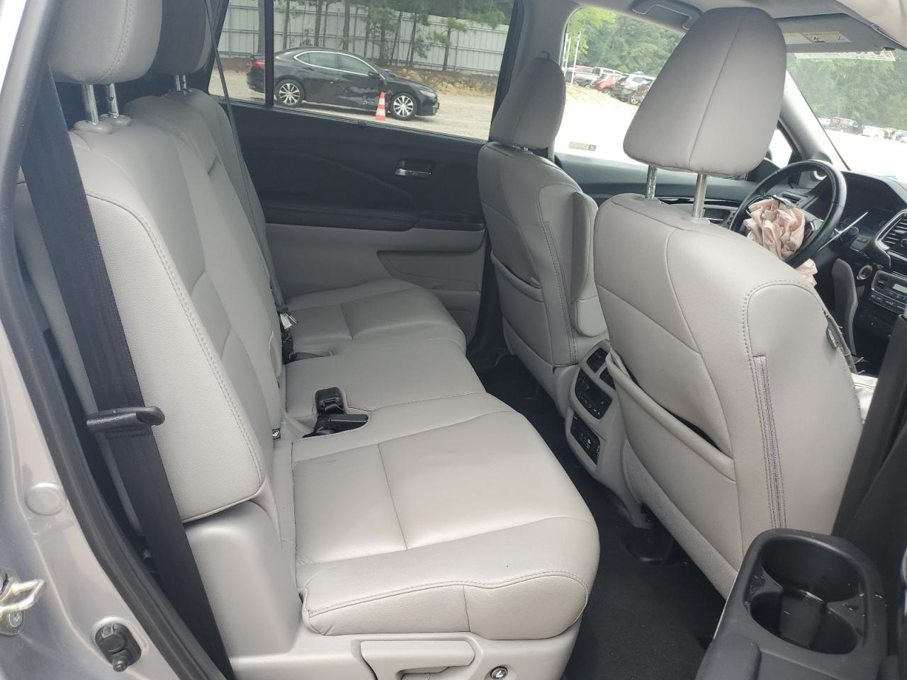 2020 Honda Pilot Touring VIN: 5FNYF6H91LB015765 Lot: 64842174