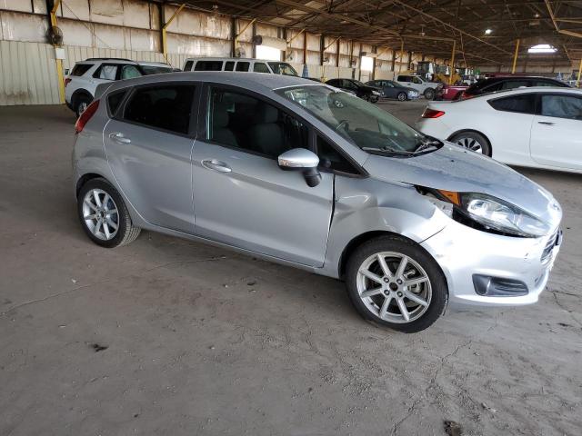  FORD FIESTA 2015 Silver