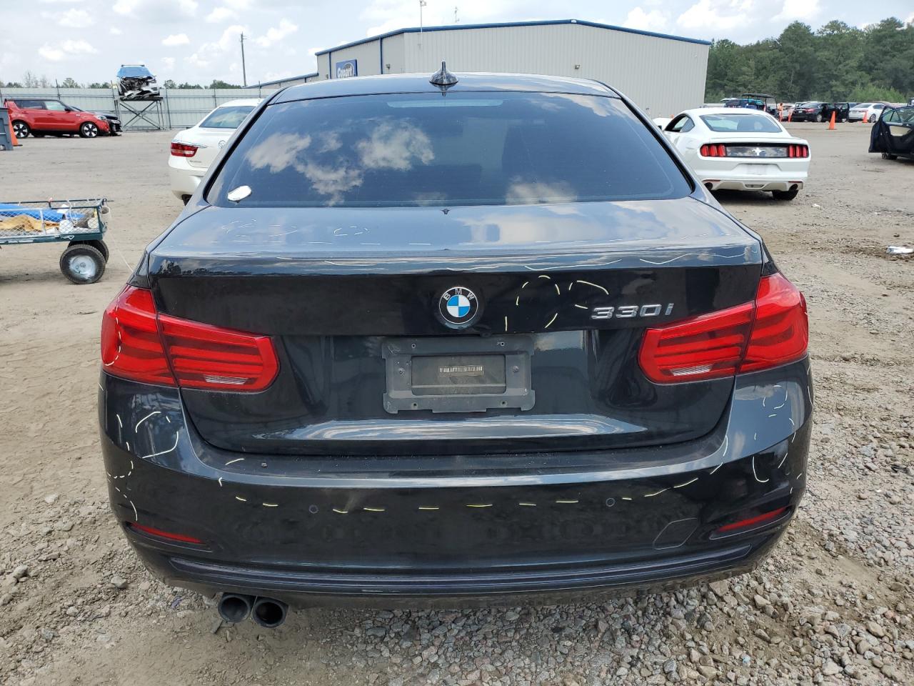 WBA8B9G35HNT89800 2017 BMW 330 I