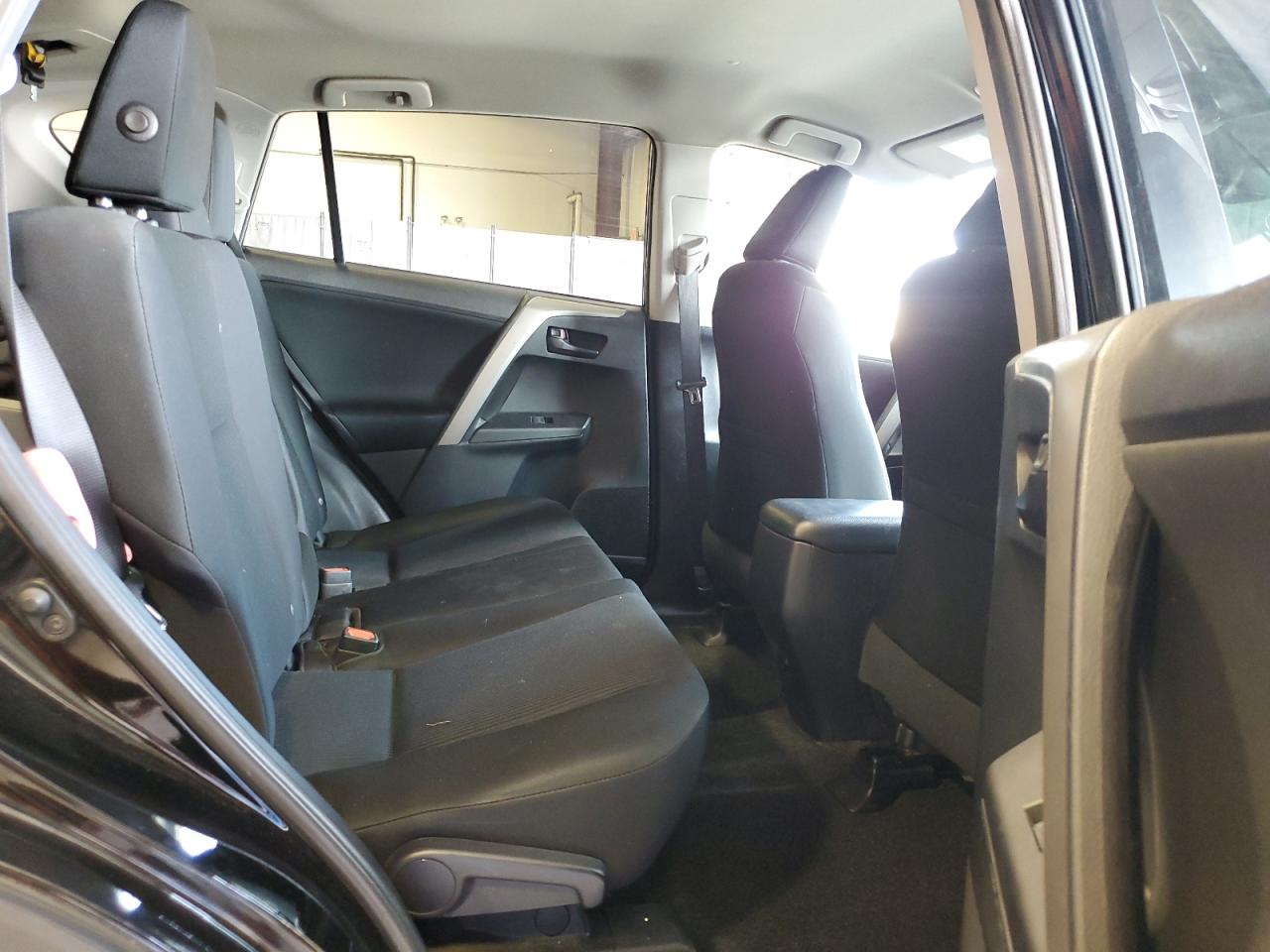 2017 Toyota Rav4 Le VIN: 2T3BFREV0HW626185 Lot: 67337204