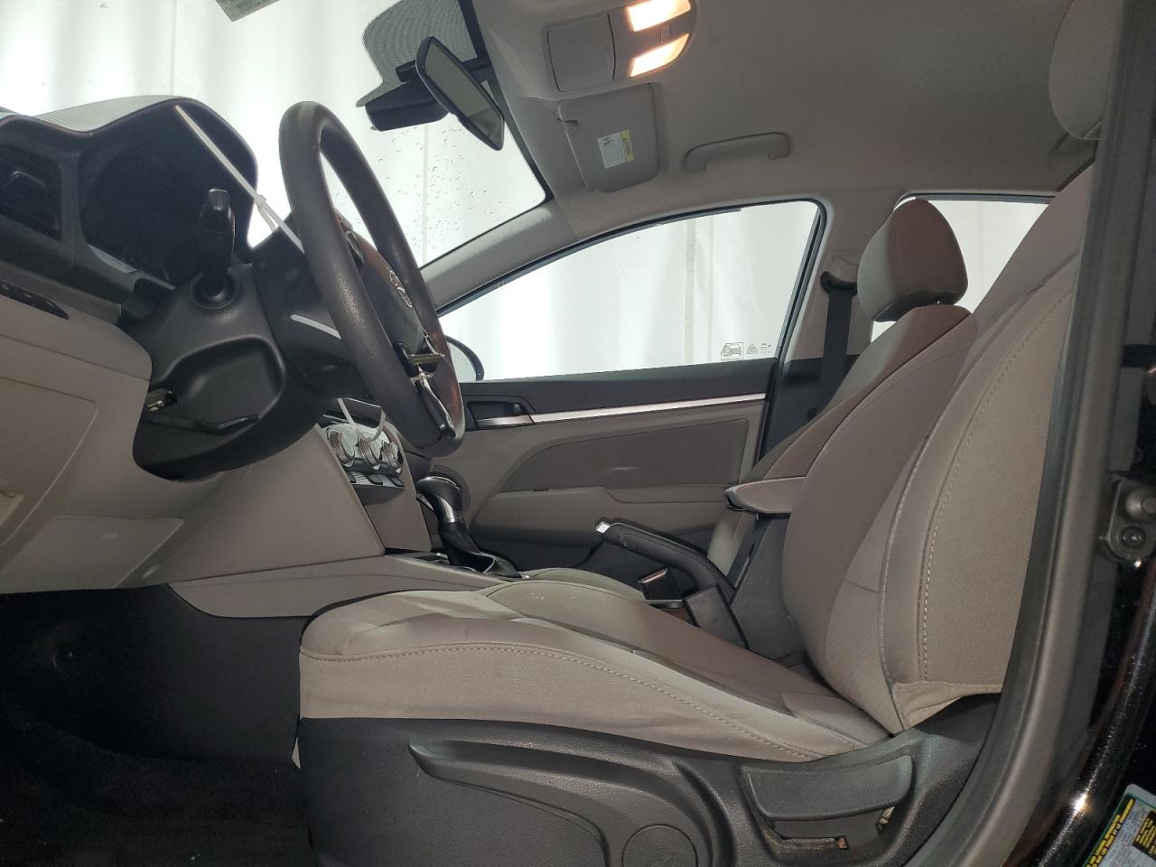 2019 Hyundai Elantra Sel VIN: 5NPD84LF9KH415843 Lot: 66949004