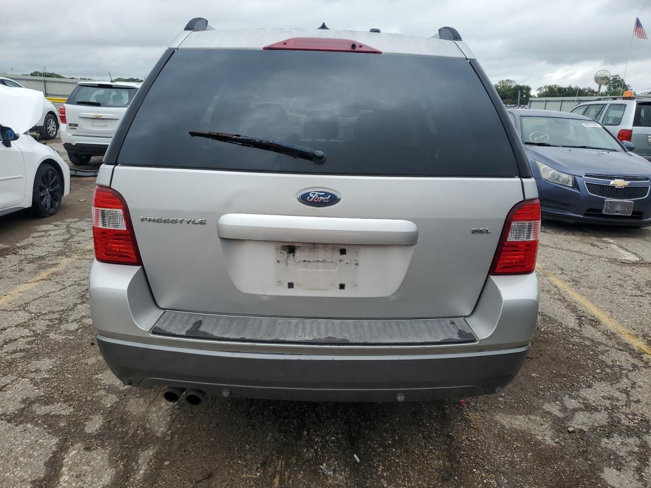 1FMDK02117GA13824 2007 Ford Freestyle Sel