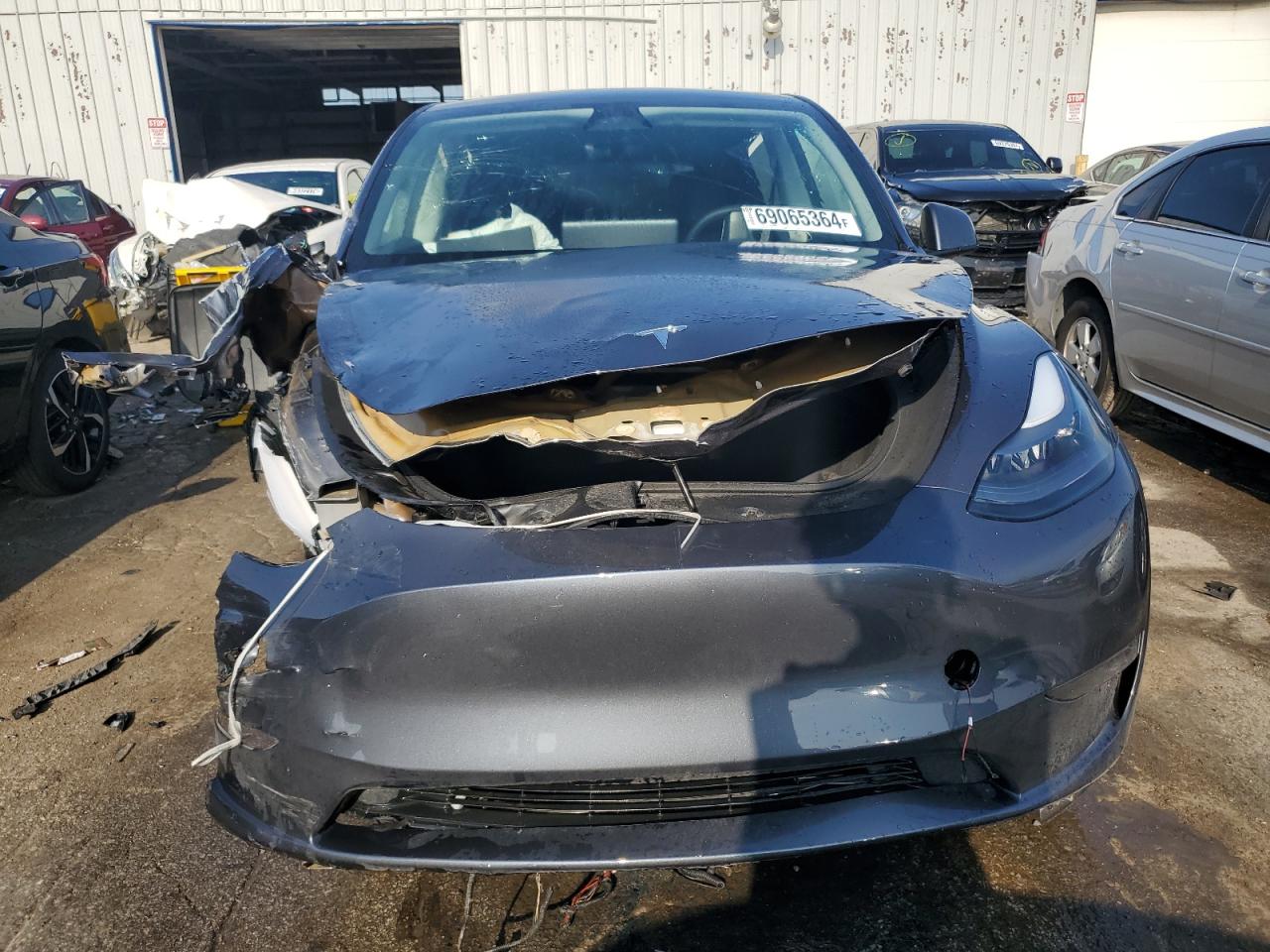 VIN 7SAYGDEF4PF917833 2023 TESLA MODEL Y no.5