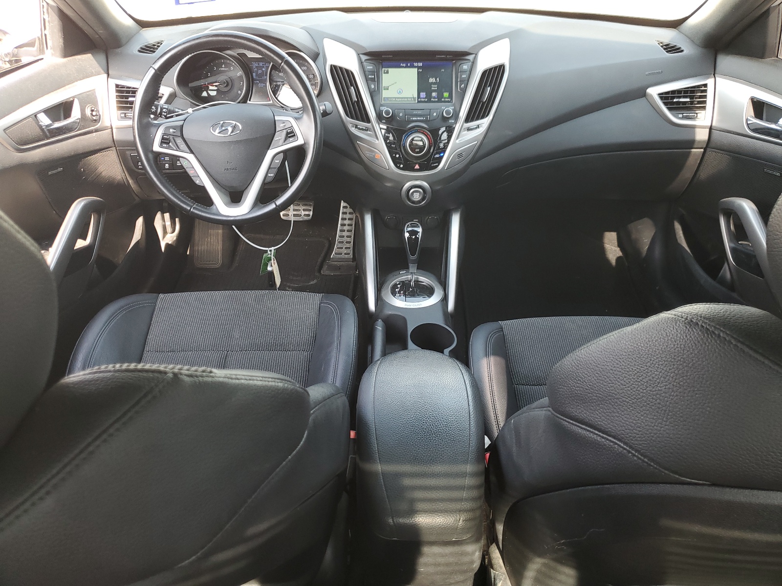 KMHTC6AD8GU301400 2016 Hyundai Veloster