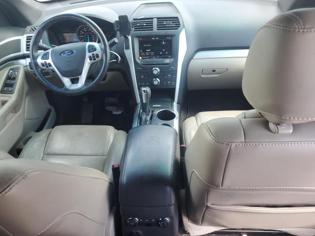 Parquets FORD EXPLORER 2012 Czerwony