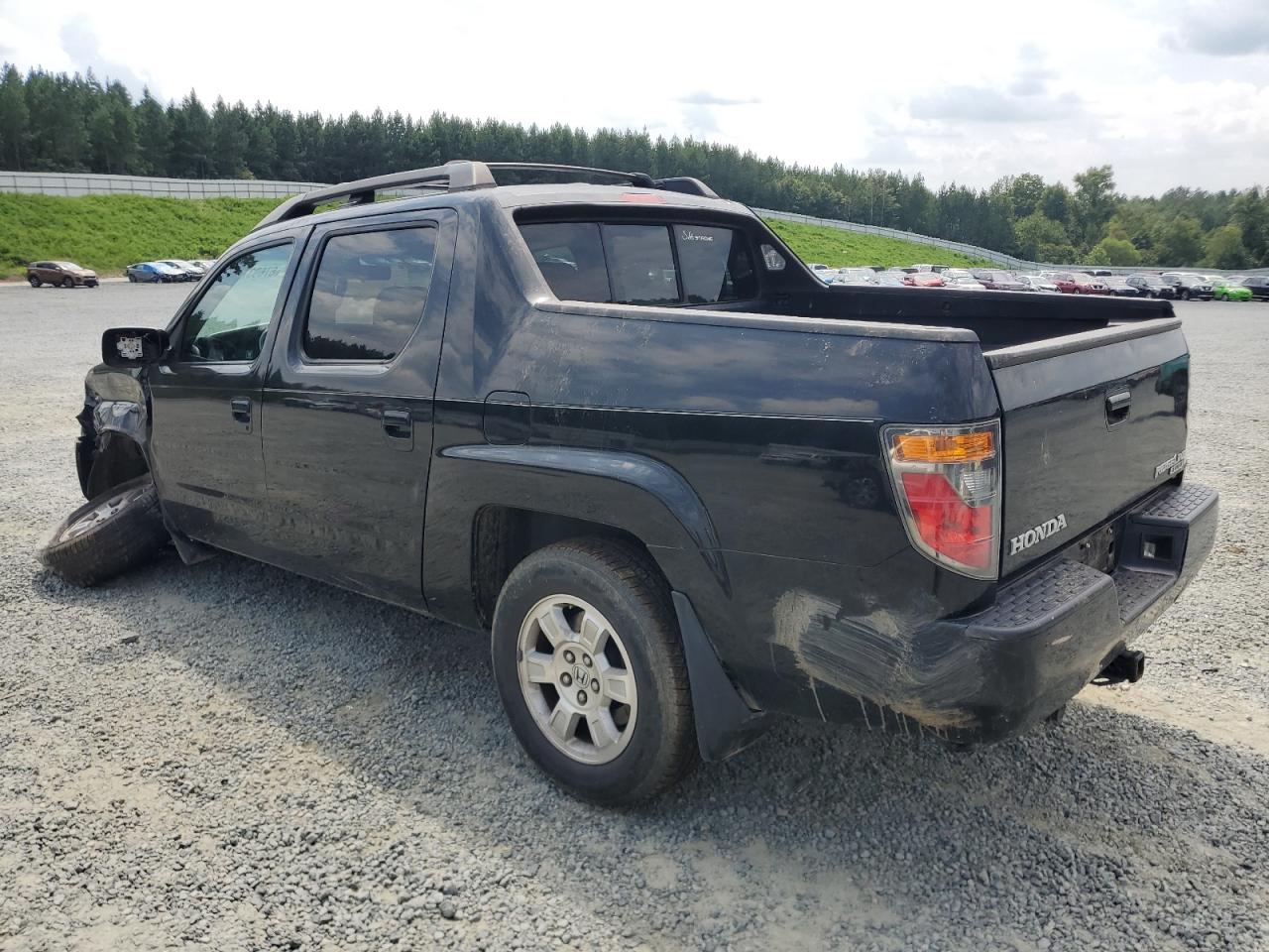 2008 Honda Ridgeline - Image 2