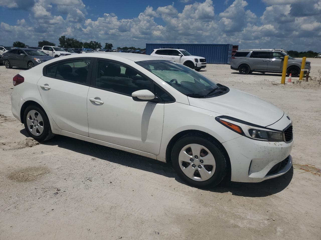 2017 Kia Forte Lx VIN: 3KPFK4A79HE018202 Lot: 67155914