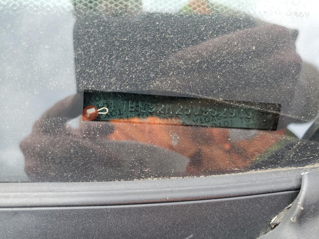 2005 Toyota Camry Le VIN: 4T1BE32K25U962919 Lot: 66623584