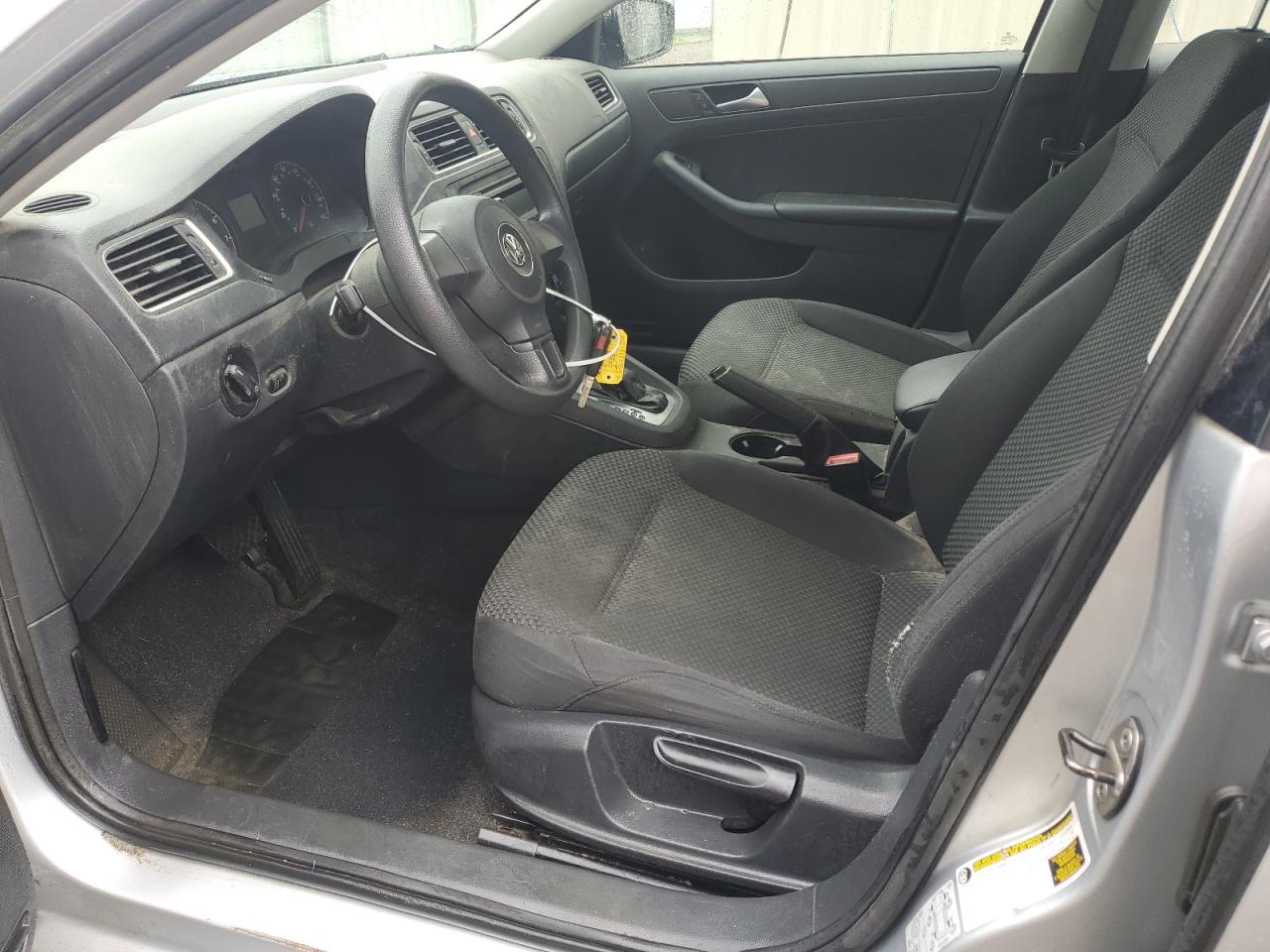 2014 Volkswagen Jetta - Image 7