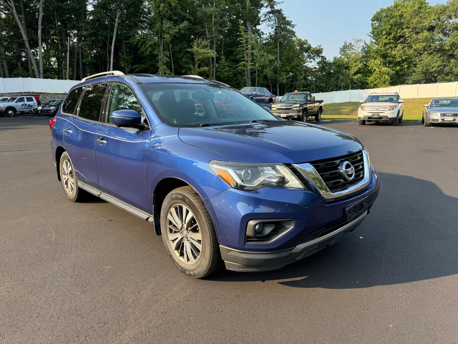 2017 Nissan Pathfinder S vin: 5N1DR2MM6HC639716