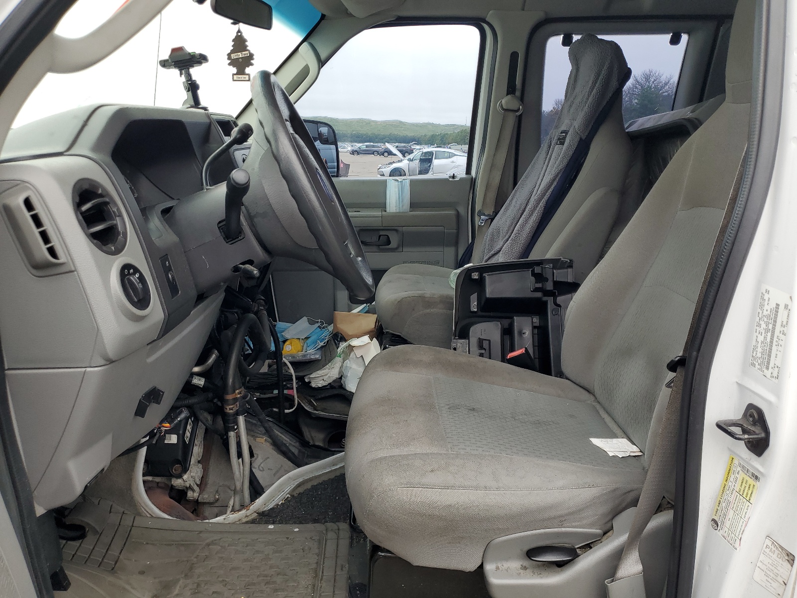 1FBSS3BL5DDB13277 2013 Ford Econoline E350 Super Duty Wagon