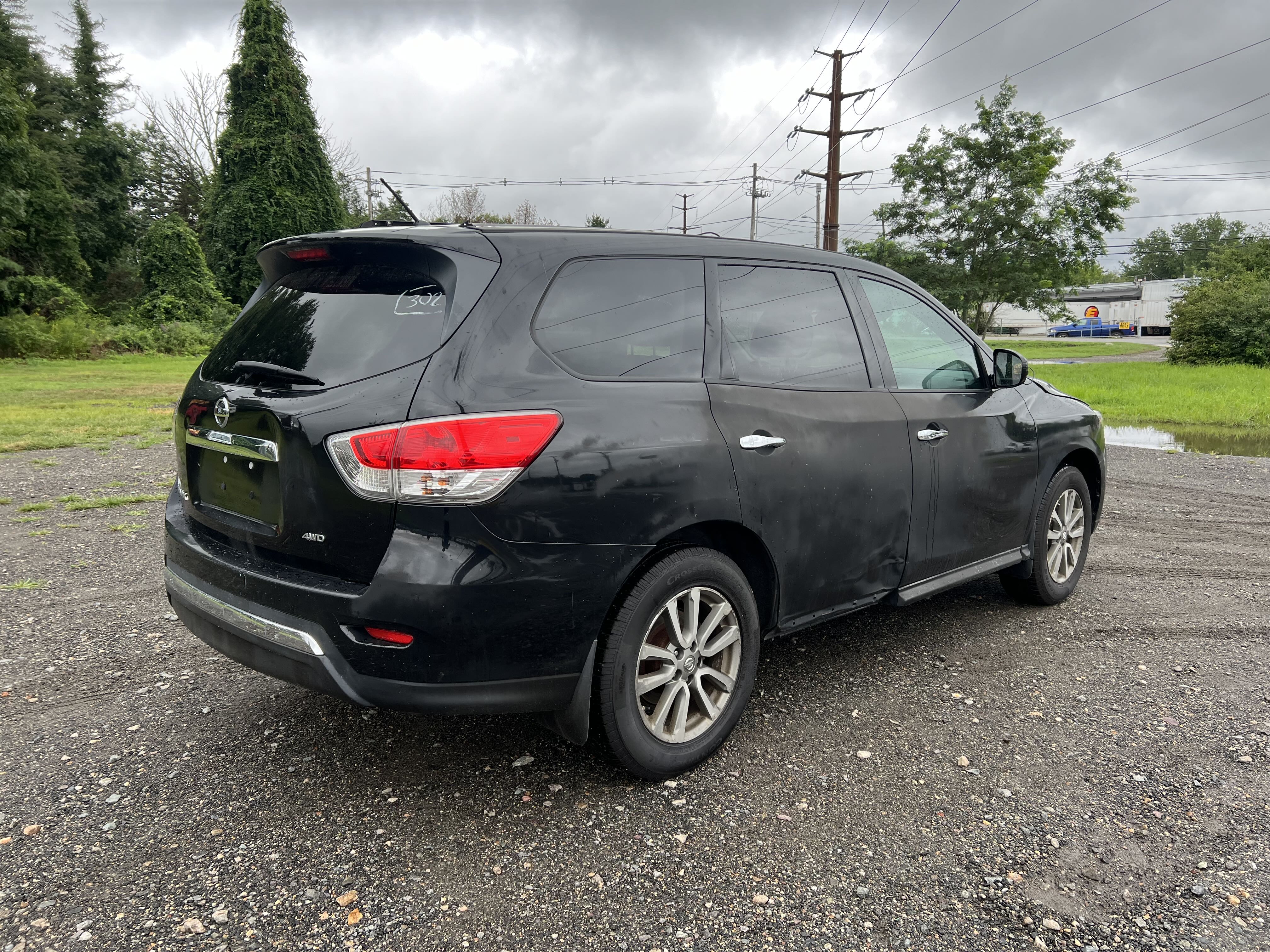 2014 Nissan Pathfinder S vin: 5N1AR2MM2EC625374