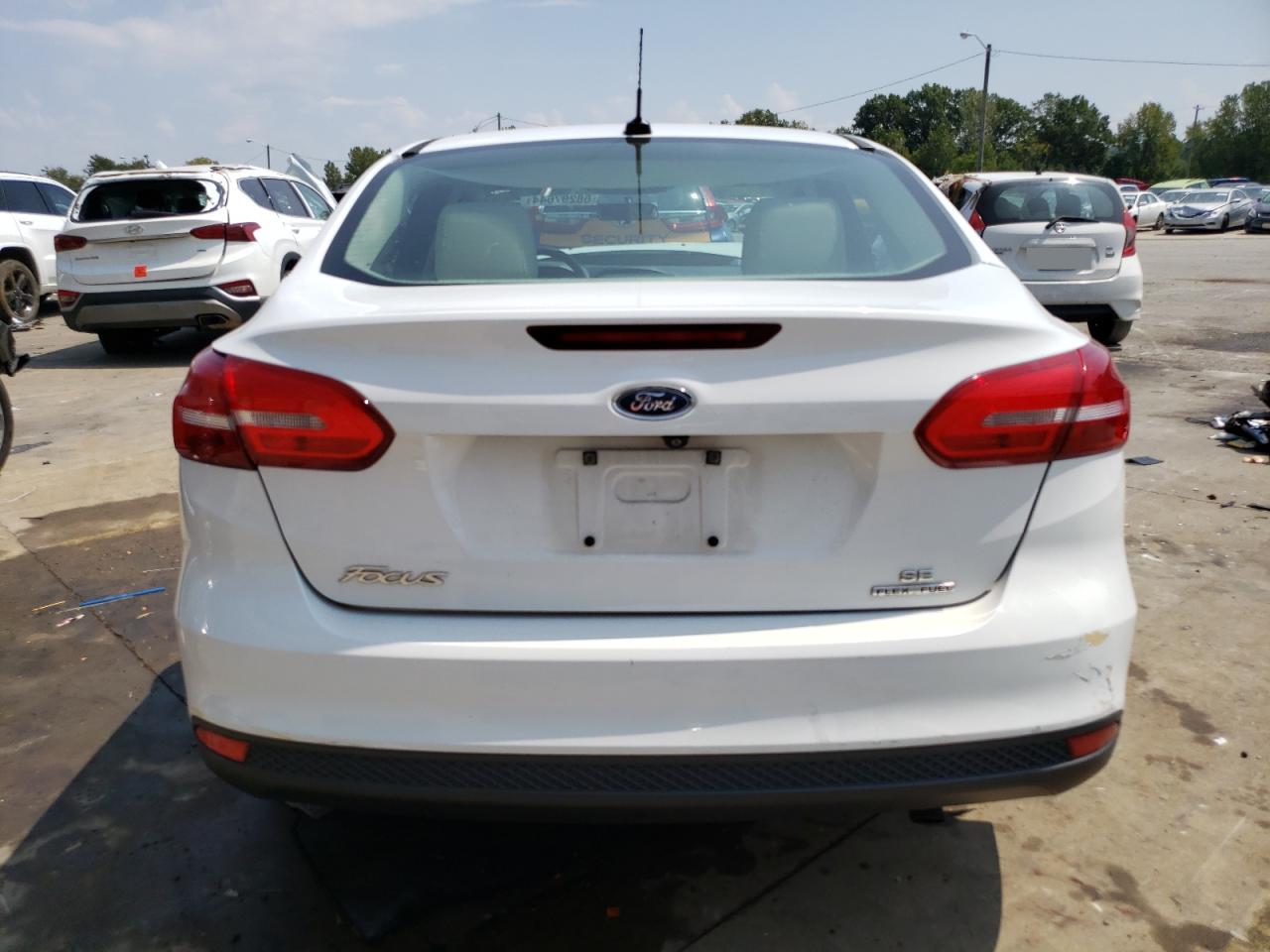 2015 Ford Focus Se VIN: 1FADP3F29FL345063 Lot: 68297644