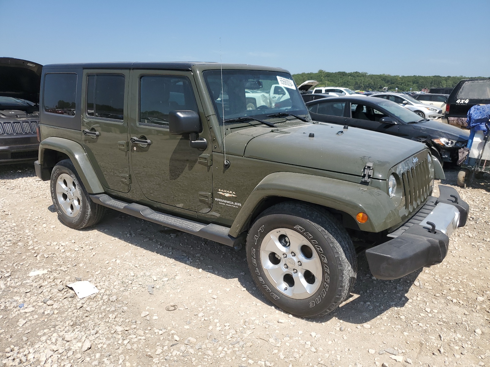 1C4BJWEG3FL581712 2015 Jeep Wrangler Unlimited Sahara