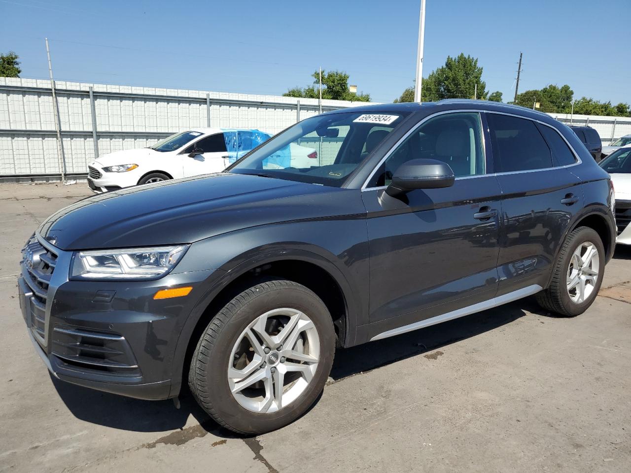 WA1BNBFY3J2023095 2018 AUDI Q5 - Image 1