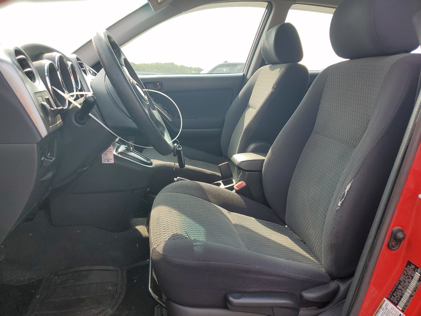 2T1KR32E75C384798 2005 Toyota Corolla Matrix Xr