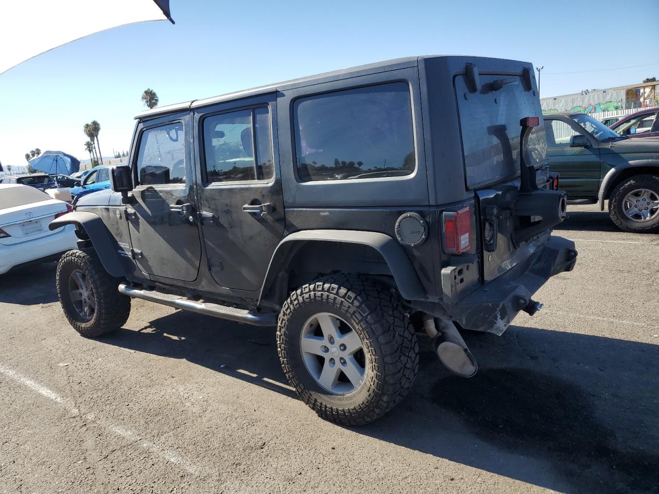 VIN 1C4BJWDG7DL520524 2013 JEEP WRANGLER no.2