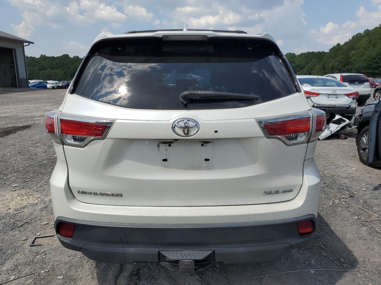 2014 Toyota Highlander Xle VIN: 5TDJKRFH8ES045790 Lot: 67382314