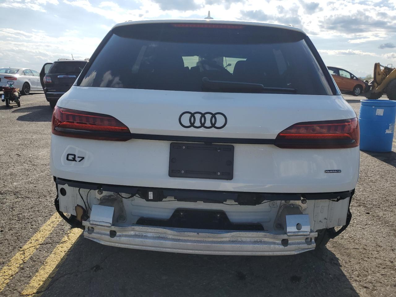 WA1LXBF79ND007239 2022 Audi Q7 Premium Plus