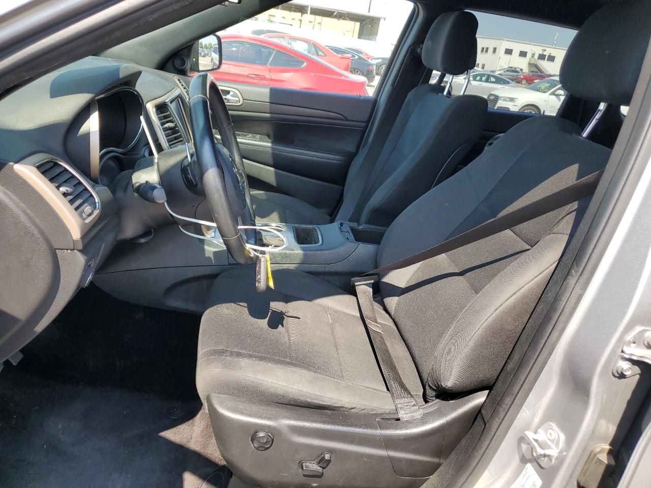 2016 Jeep Grand Cherokee Laredo VIN: 1C4RJEAG0GC386909 Lot: 67103824