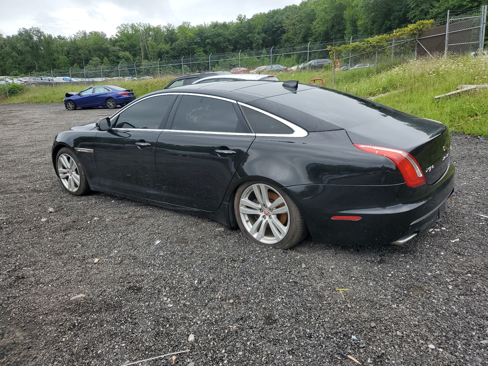 2016 Jaguar Xjl Portfolio vin: SAJWJ2GD1G8W02950