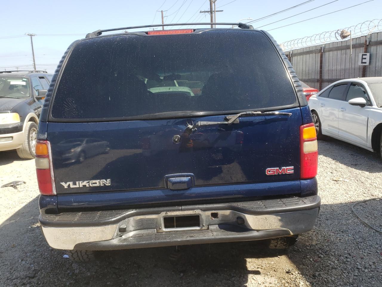 1GKEC13T12R289174 2002 GMC Yukon