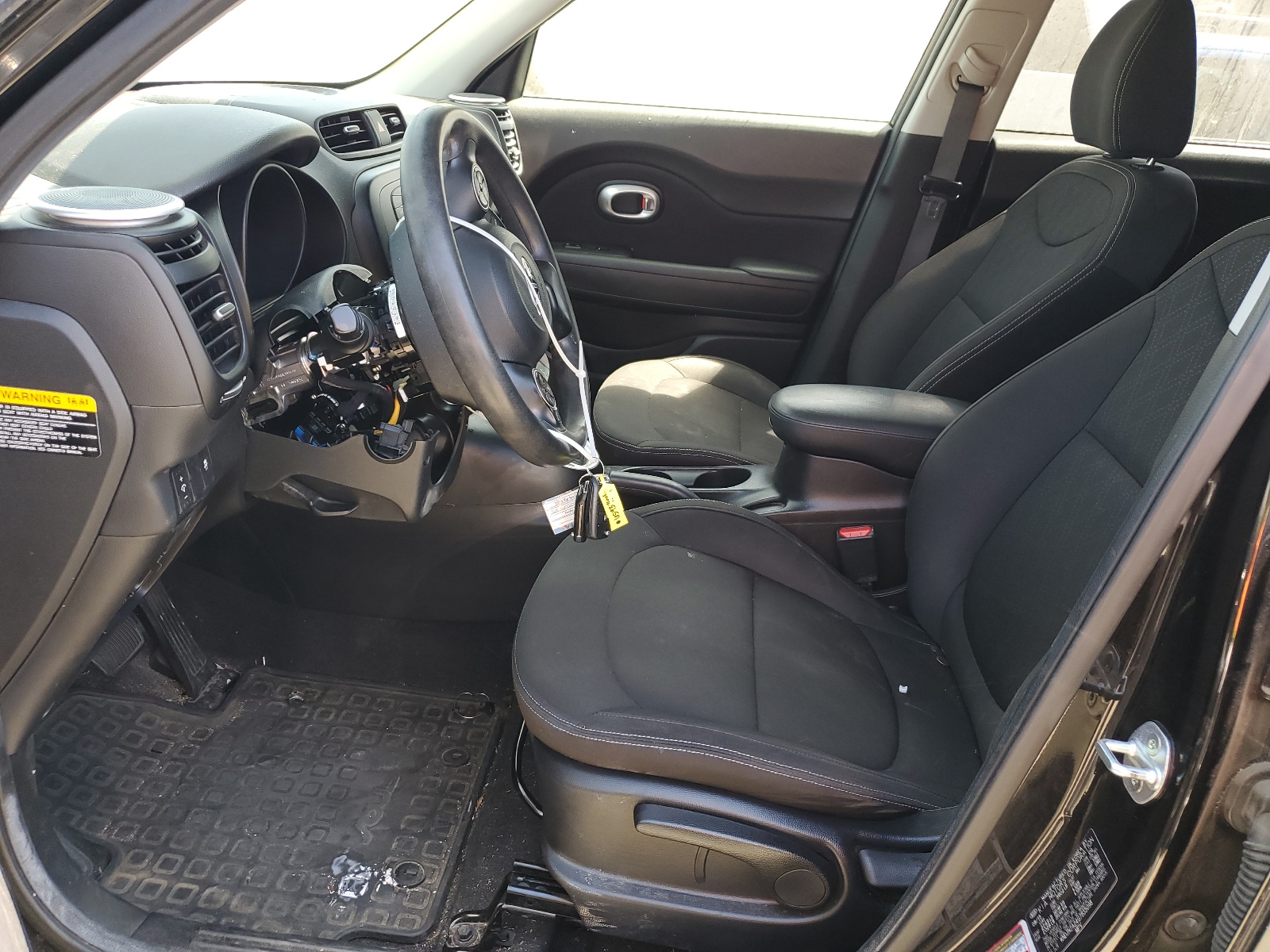 KNDJN2A24G7835098 2016 Kia Soul