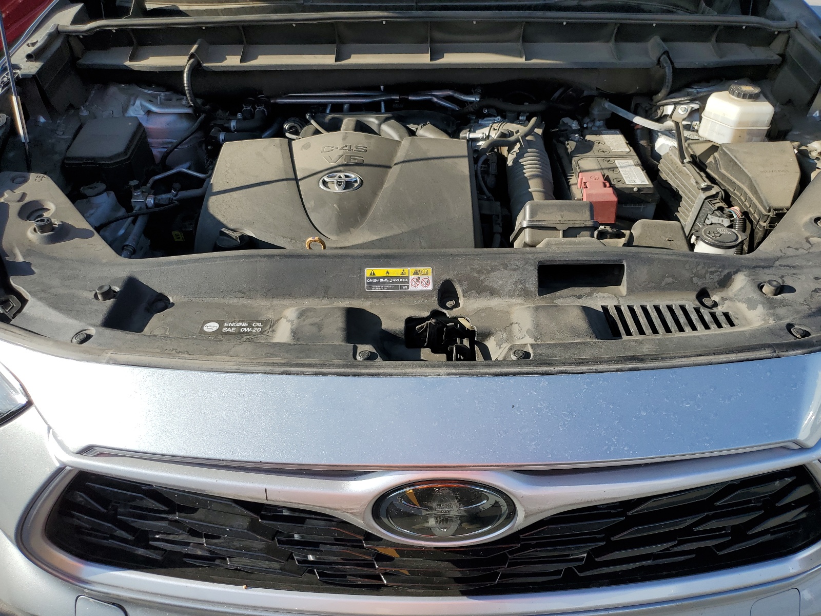 5TDHZRBH6MS523655 2021 Toyota Highlander Xle