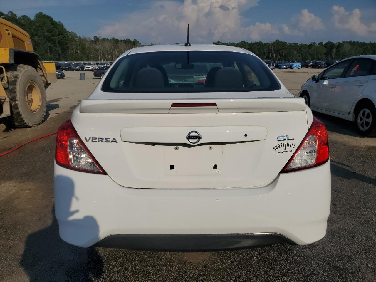 2017 Nissan Versa S VIN: 3N1CN7AP6HL805893 Lot: 66885334