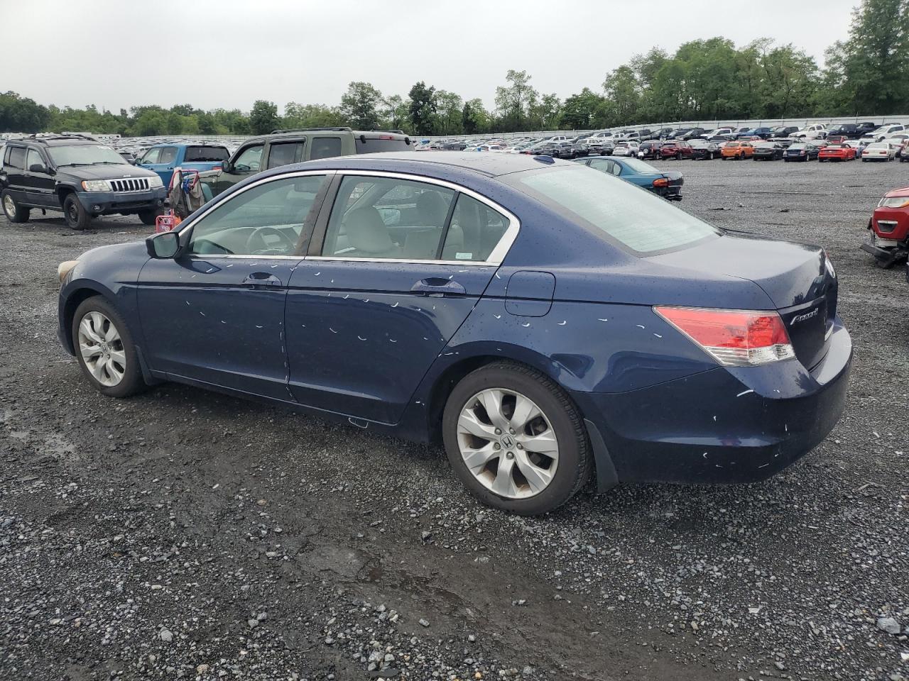 2010 Honda Accord - Image 2