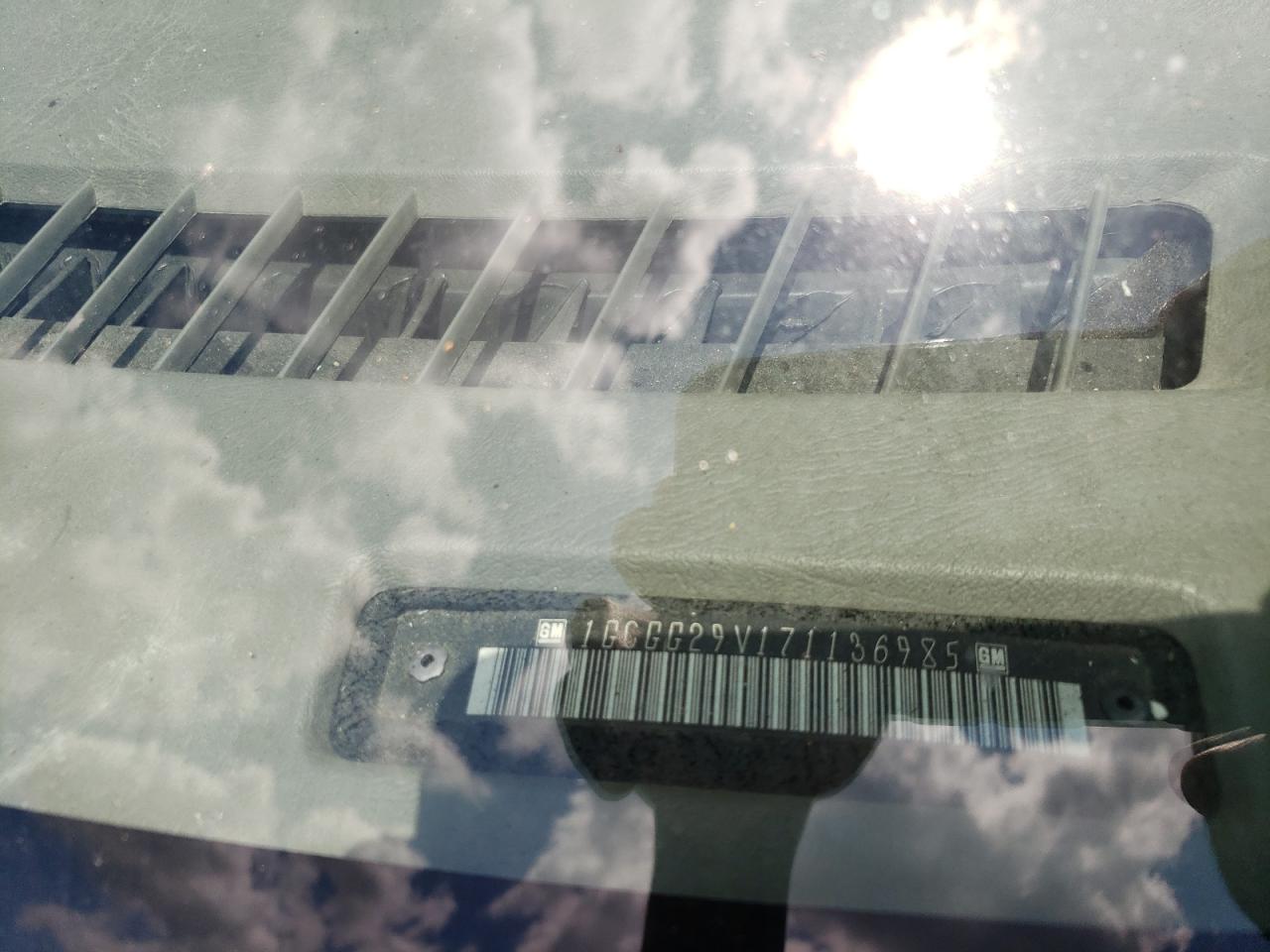 2007 Chevrolet Express G2500 VIN: 1GCGG29V171136985 Lot: 66863004