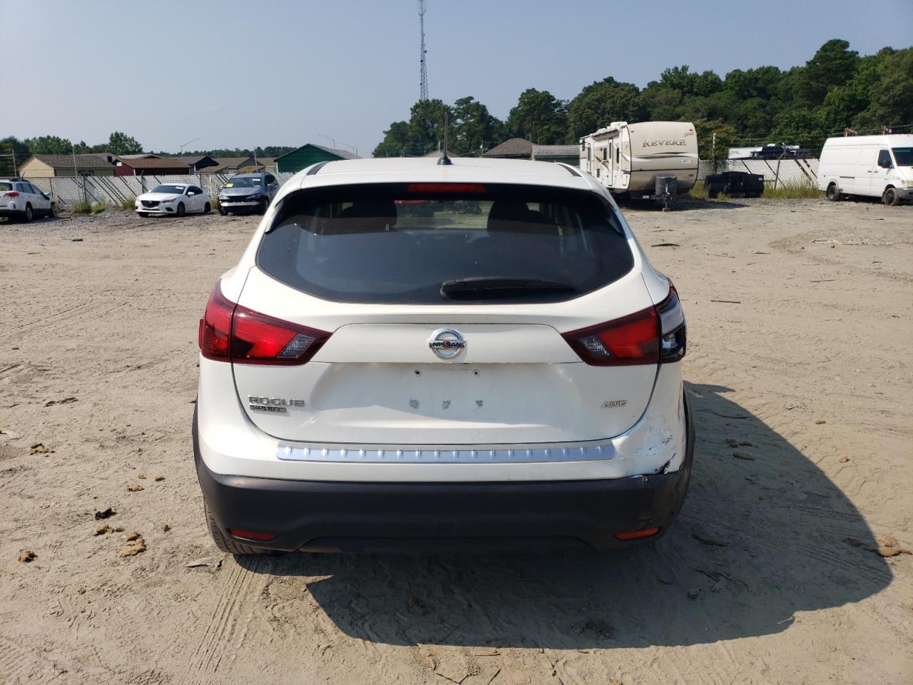 2017 Nissan Rogue Sport S VIN: JN1BJ1CR3HW136821 Lot: 65362154