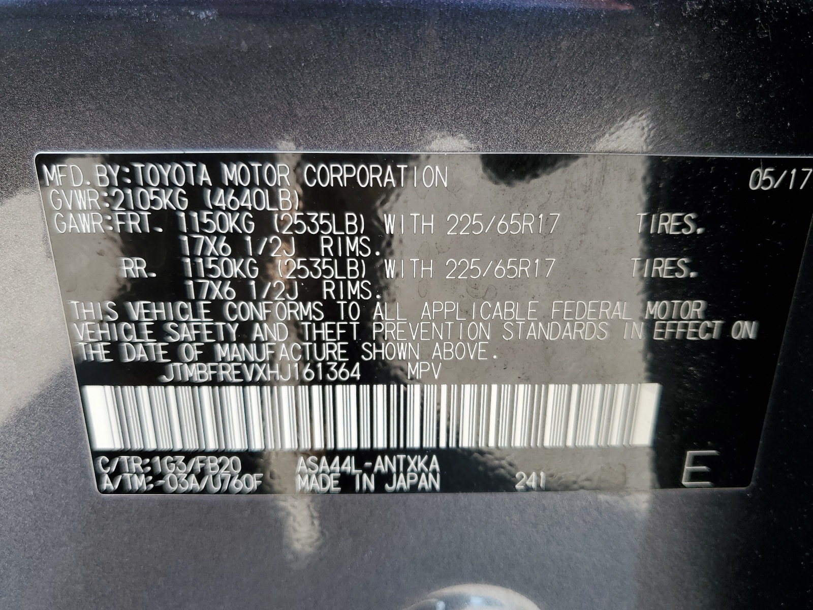 JTMBFREVXHJ161364 2017 Toyota Rav4 Le