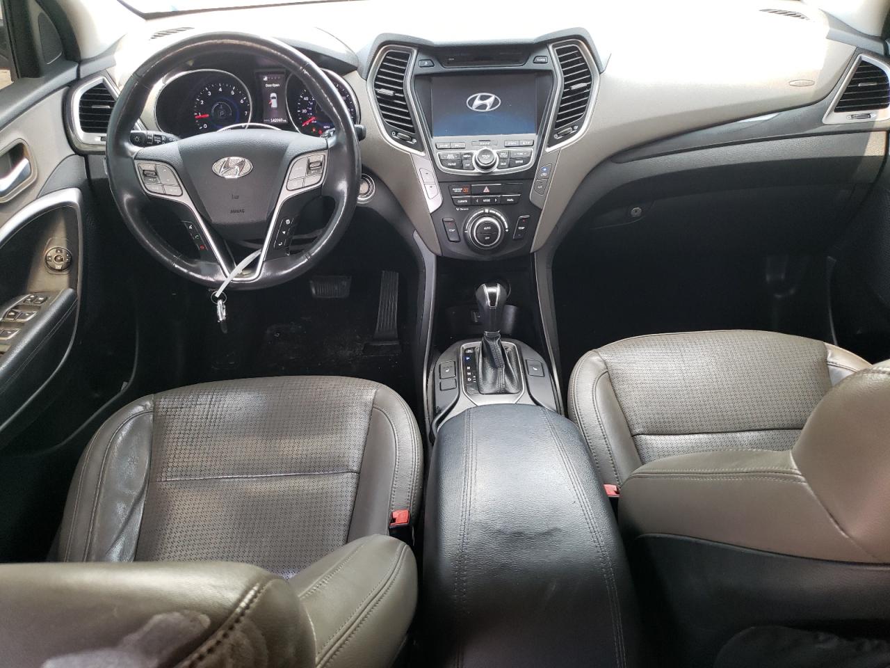 2013 Hyundai Santa Fe - Image 8