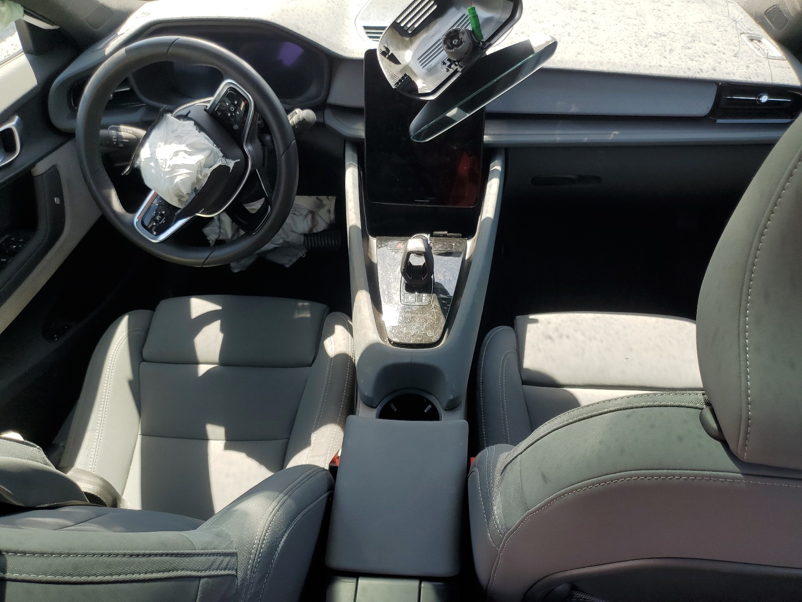 YSMEG3KA6PL156758 2023 Polestar 2