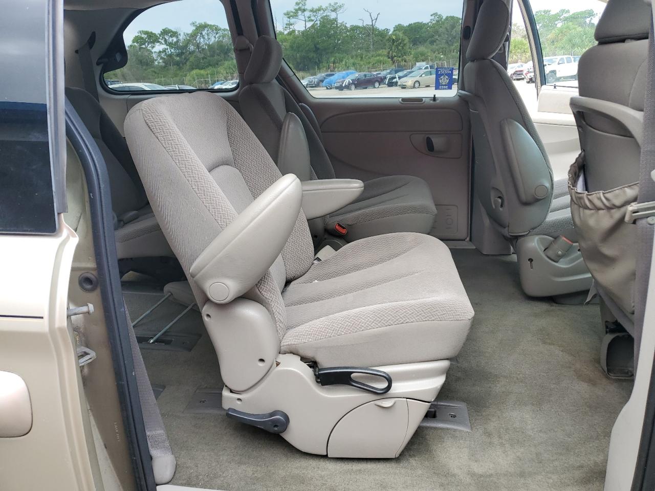 2006 Chrysler Town & Country VIN: 1A4GP45R76B564812 Lot: 67266134