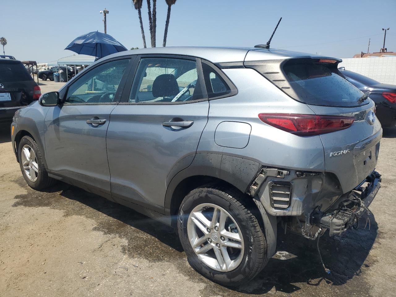 KM8K1CAA0MU705597 2021 HYUNDAI KONA - Image 2