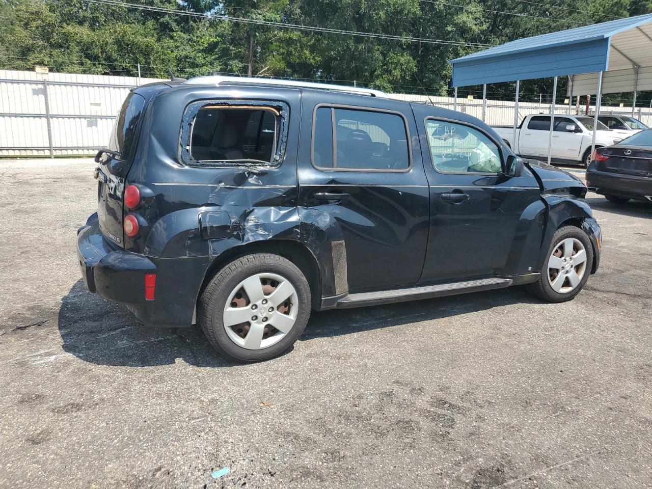 2009 Chevrolet HHR - Image 3