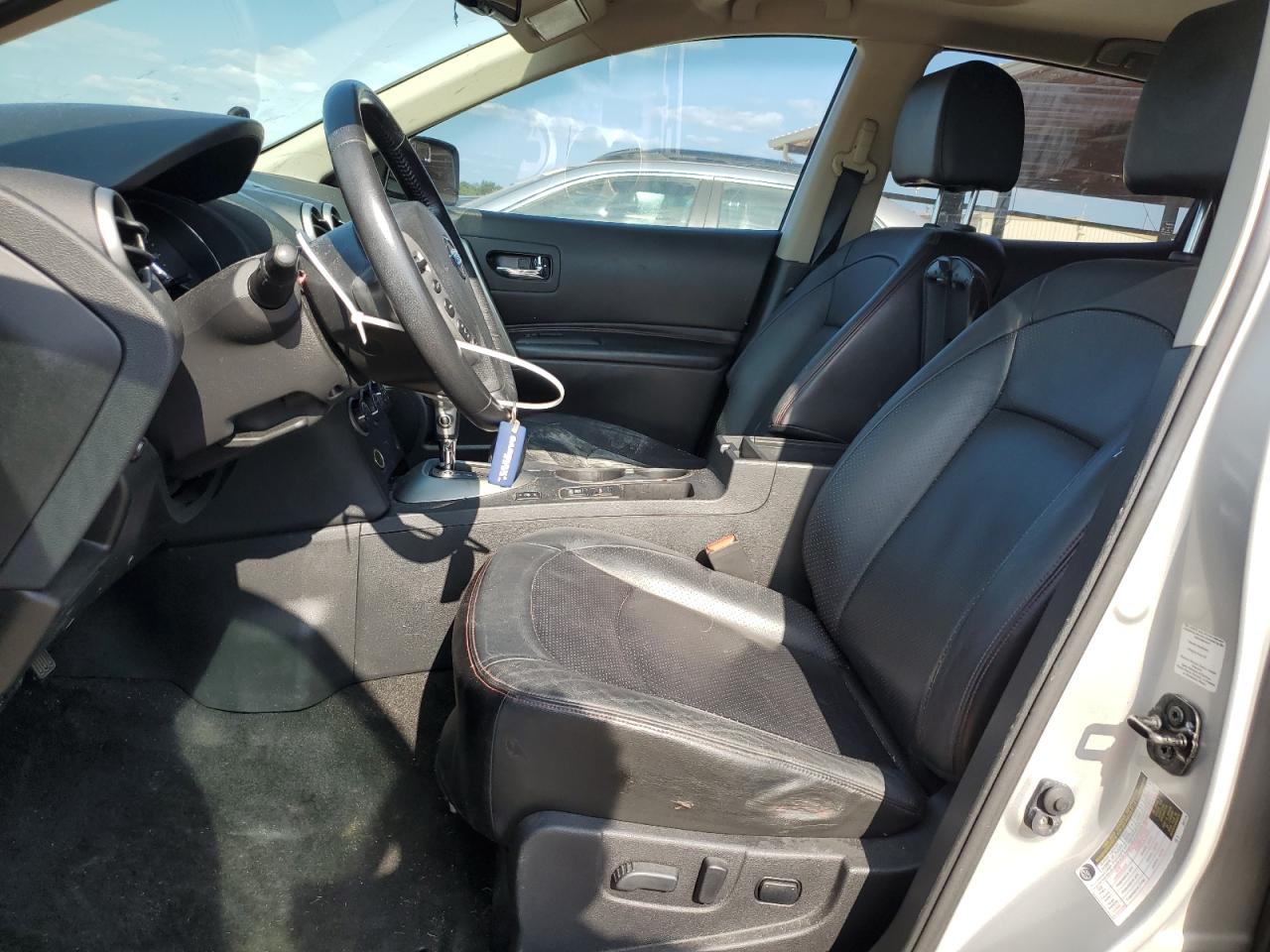 2012 Nissan Rogue - Image 7